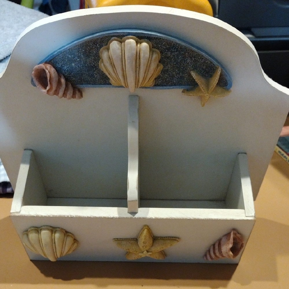 Seashell and Starfish Wall Decor - Picture 4 of 6